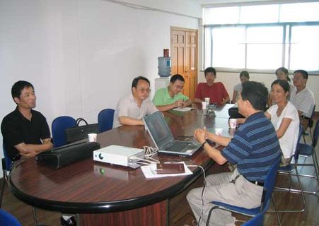 虞總對我公司人才狀況進(jìn)行詳細(xì)介紹